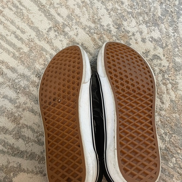 Black old Skool vans - Picture 6 of 6